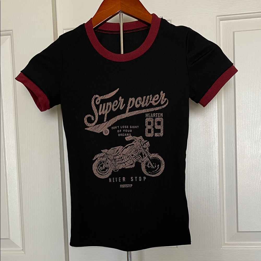 Dazy Super Power Women's Black Tee with Burgundy Trim